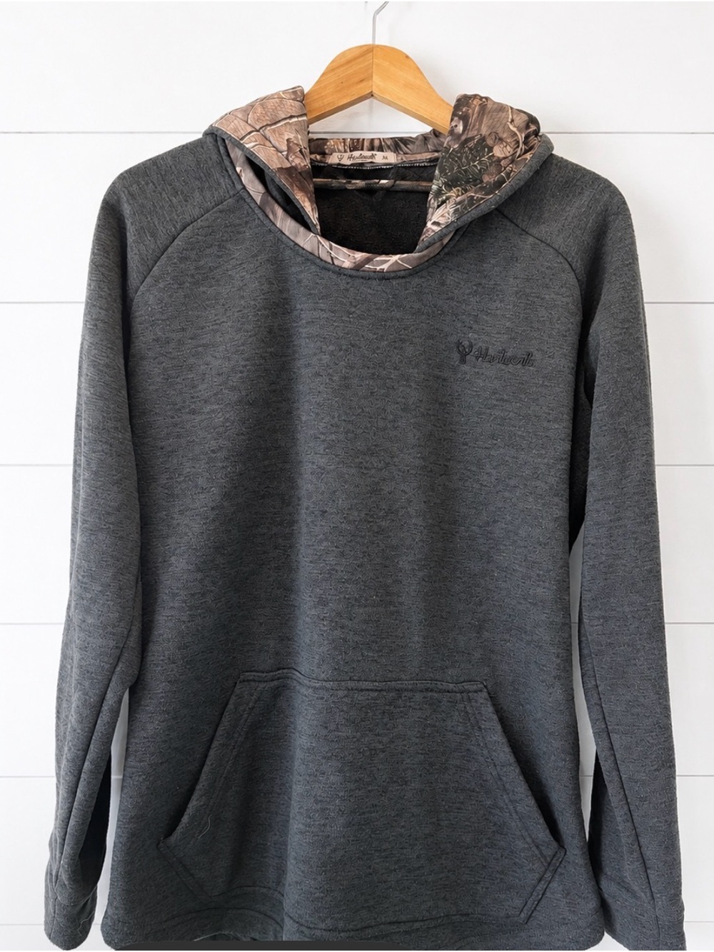 Women’s Charcoal Gray Pullover Hoodie with Camo-Lined Hood